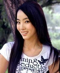 央视85后女主播,青春风采与传媒魅力并存的传播者