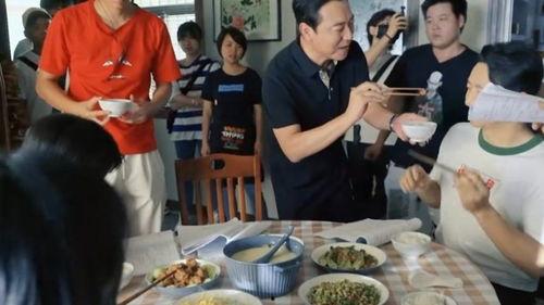 外婆的家幕后花絮,幕后温情瞬间,揭秘亲情背后的感人故事